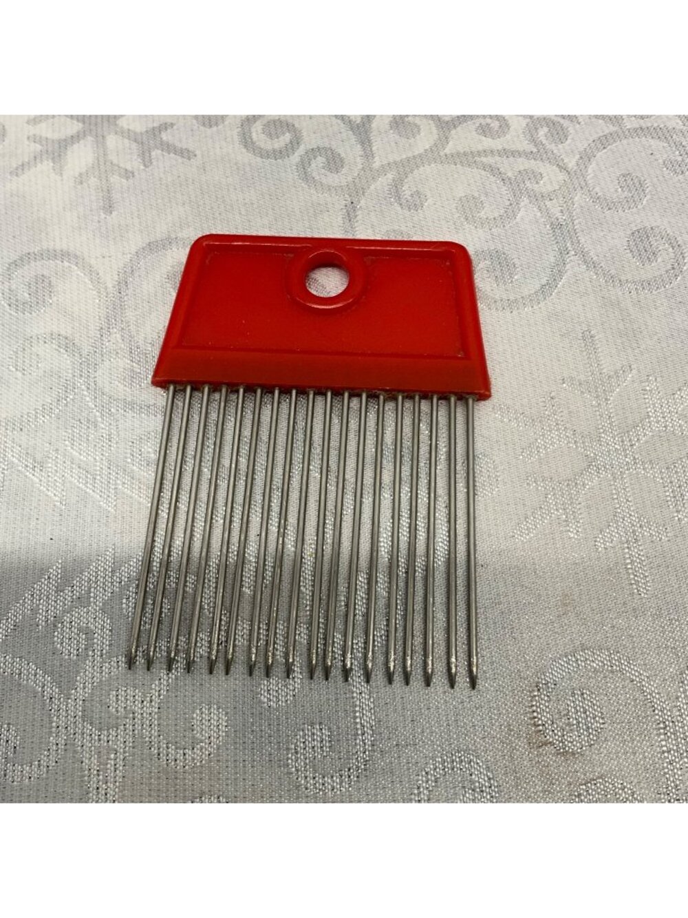 Vintage Red hair Pick lift Comb Metal Tines Retro Styling